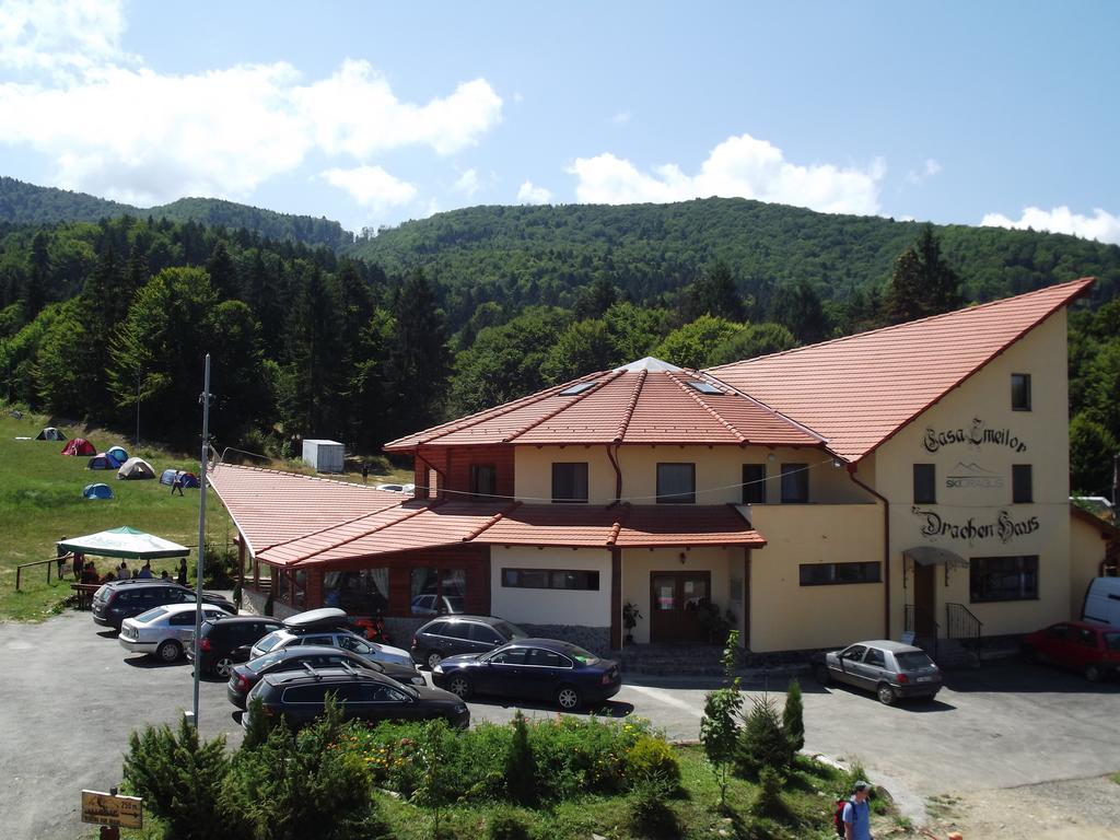 Pensiunea Casa Zmeilor Dragus Esterno foto